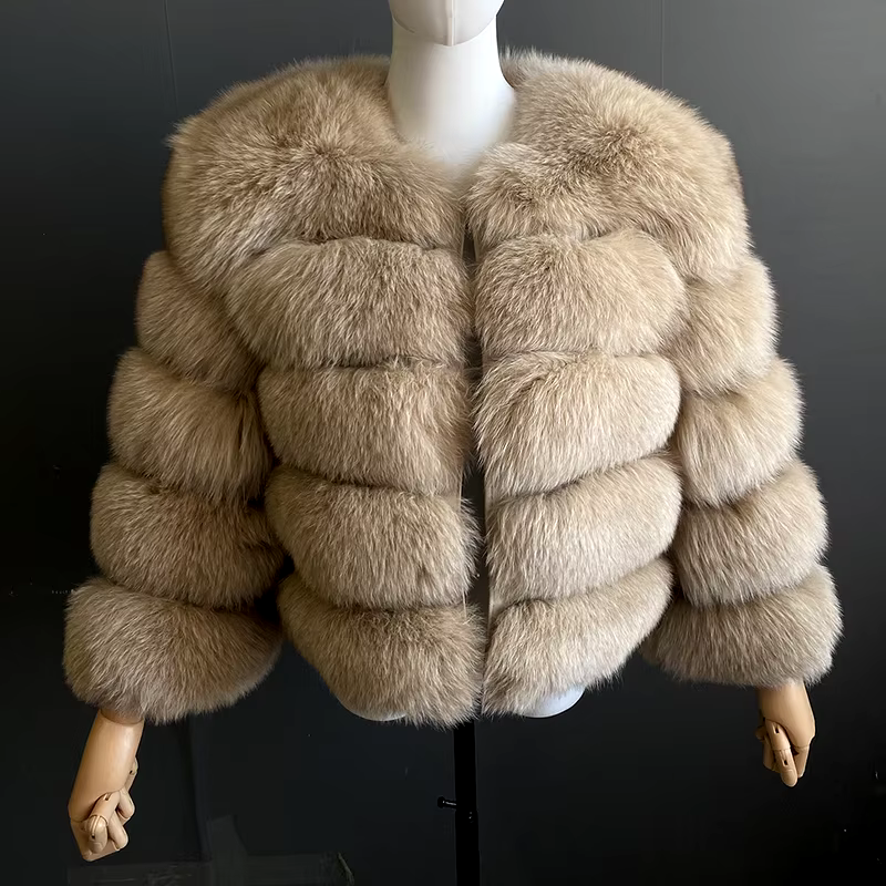 Classics Short fox fur coat WG-50/50 - WGLUVF