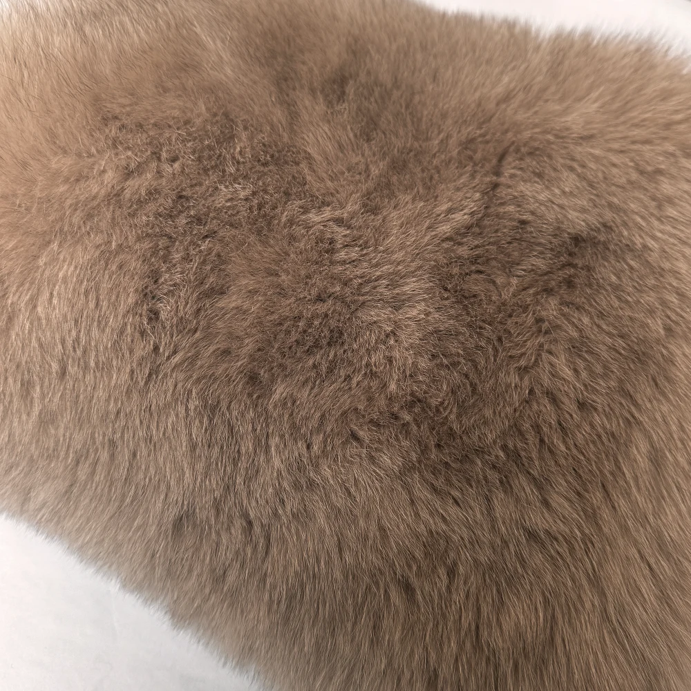 Winter fox fur grows long and thick - WGLUVF