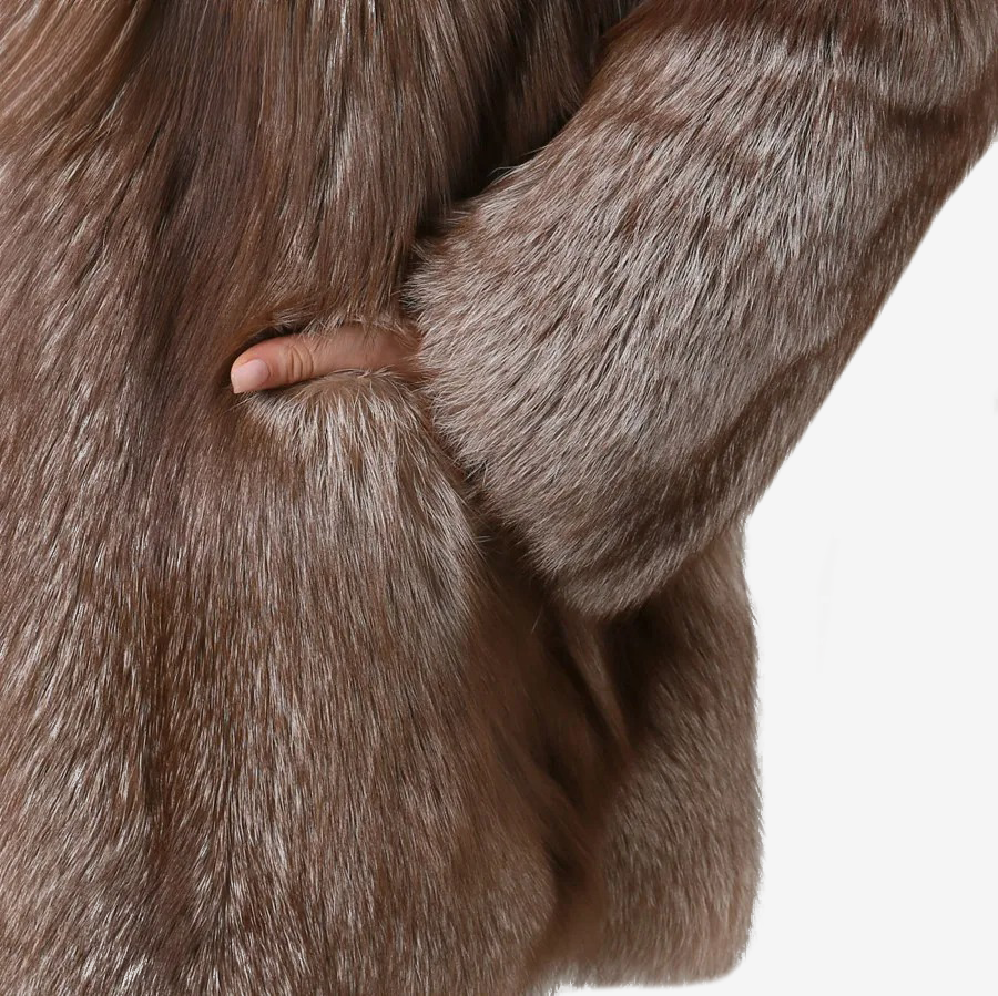 Silver Fox Fur Coat With Vertical Stripes Made Of 100% Genuine Fur - WGLUVF