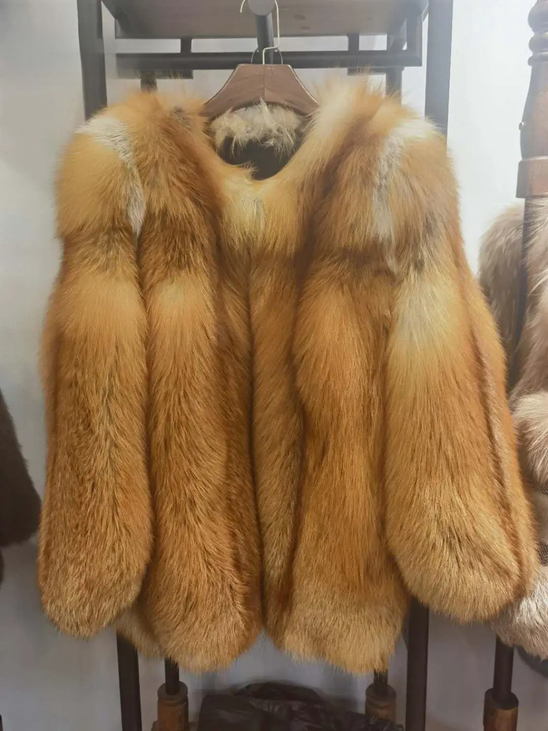 Silver Fox Fur Coat With Vertical Stripes Made Of 100% Genuine Fur - WGLUVF