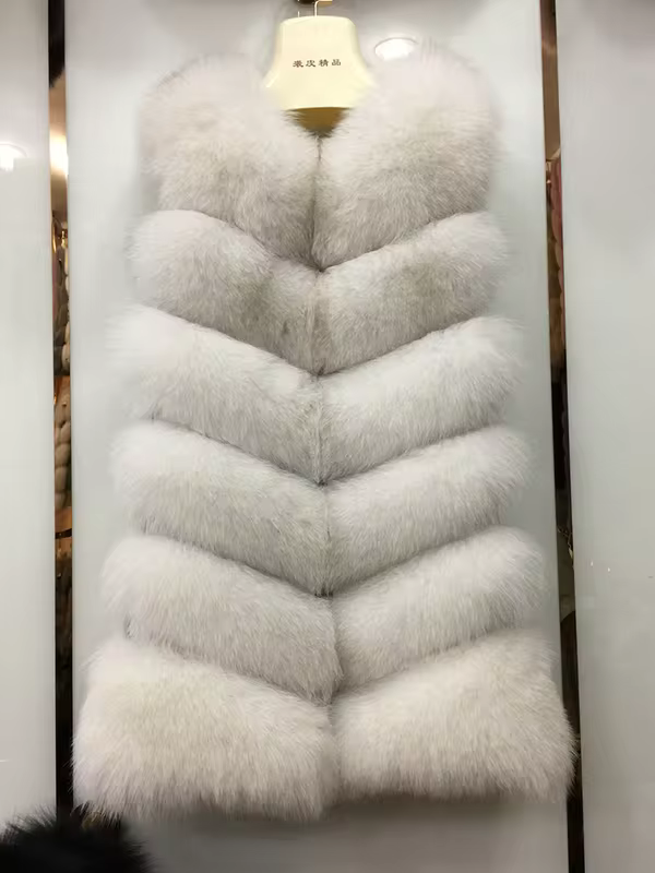 Standard length diagonal fox fur vest - WGLUVF