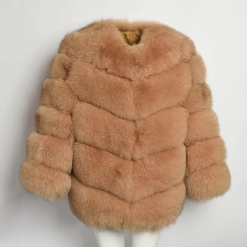 Winter fox fur grows long and thick - WGLUVF