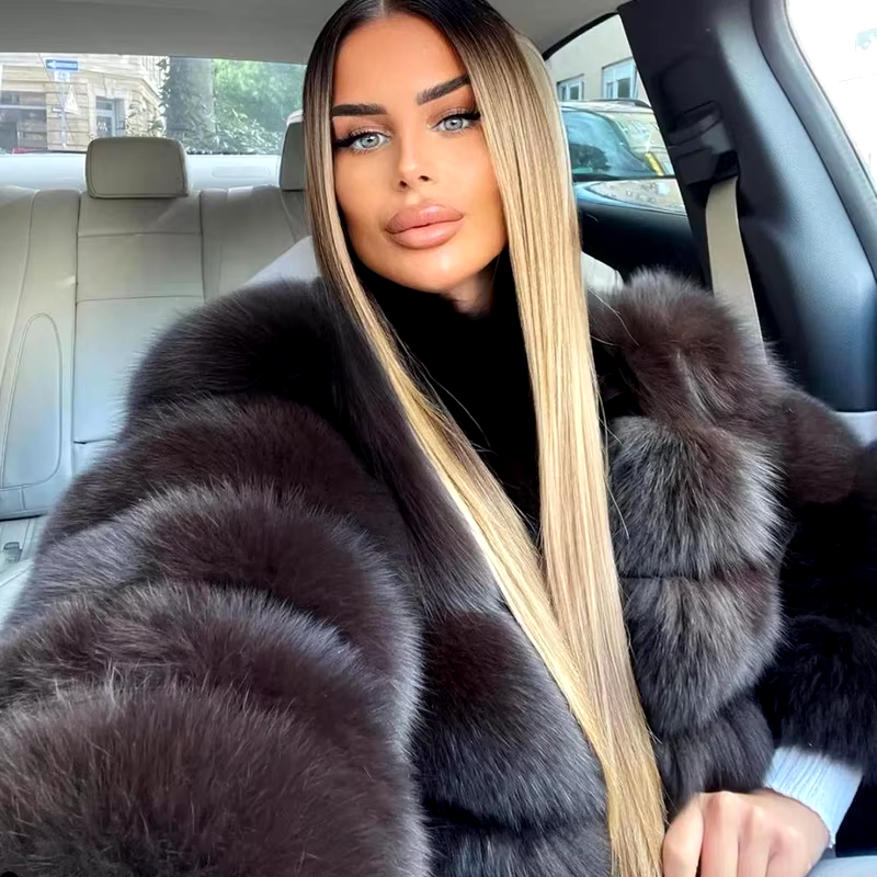 Classics Short fox fur coat WG-50/50 - WGLUVF