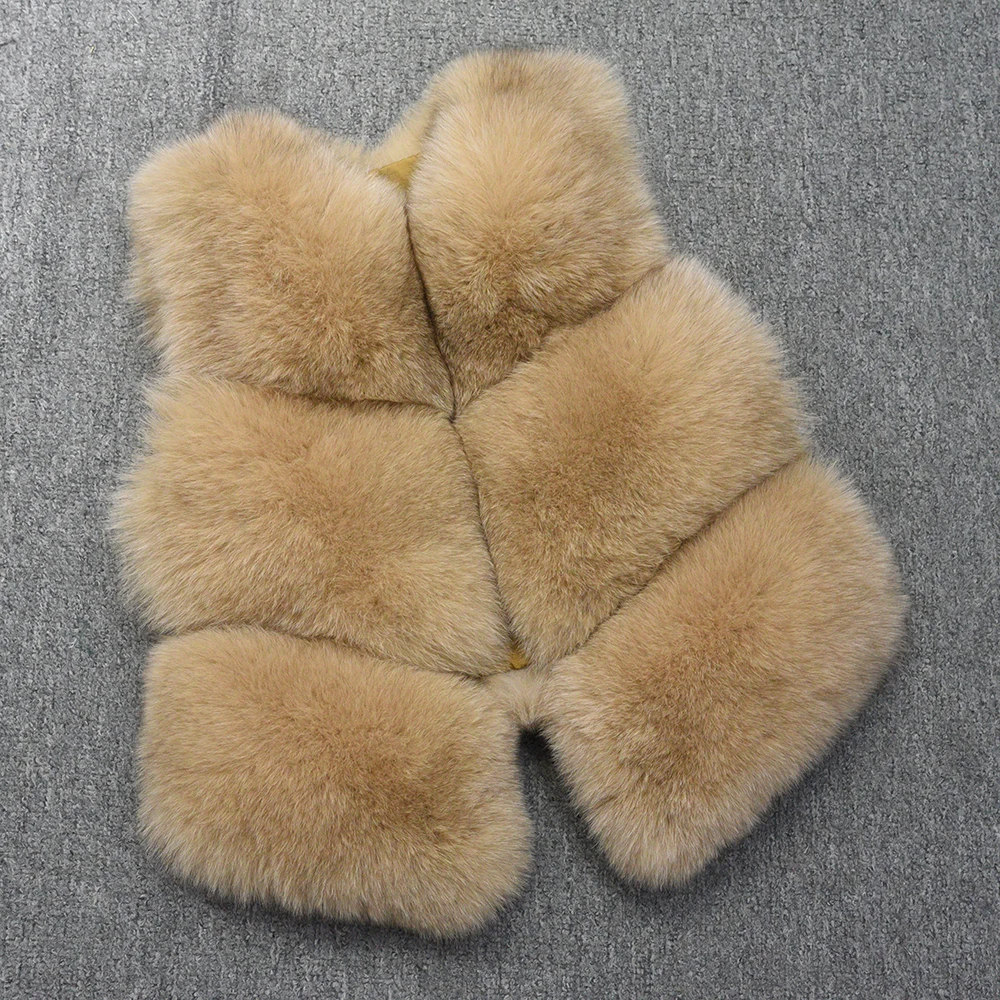 Short Real Fashion Lady Natural Fox Fur WG-STVT58-45 - WGLUVF