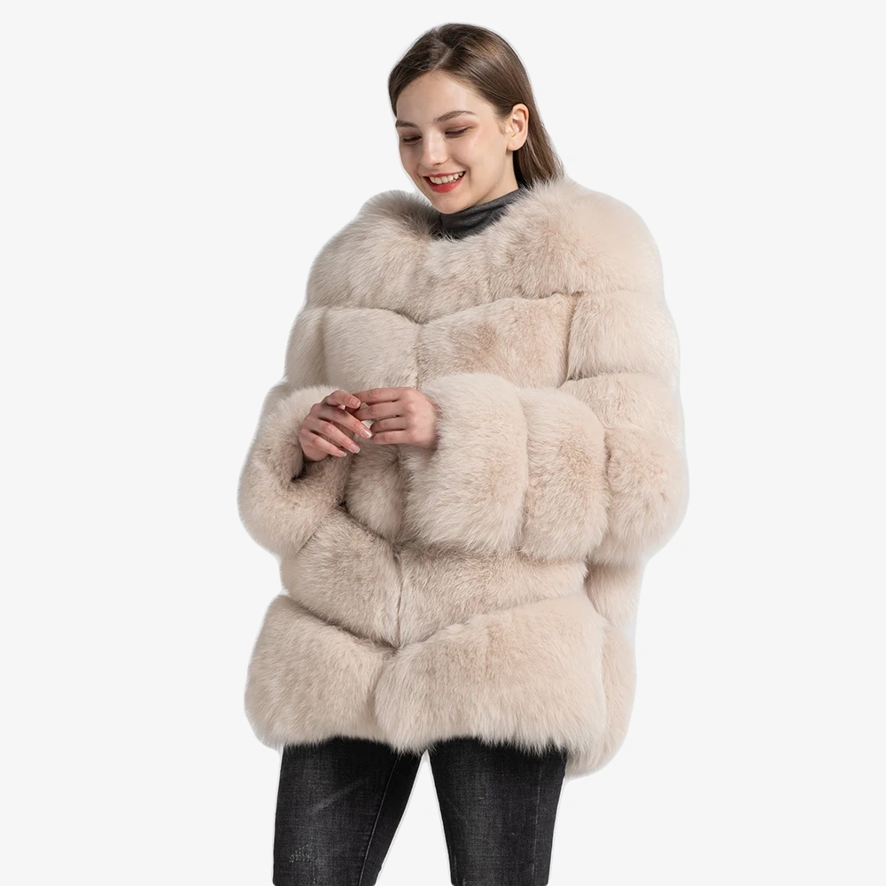 Winter fox fur grows long and thick - WGLUVF